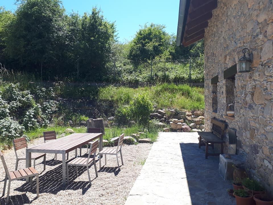 Albergue A'Noguera Castiello de Jaca Exterior photo
